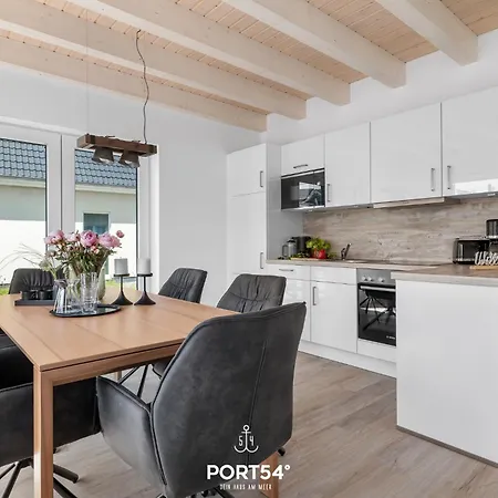 Holiday home Storchennest Busum