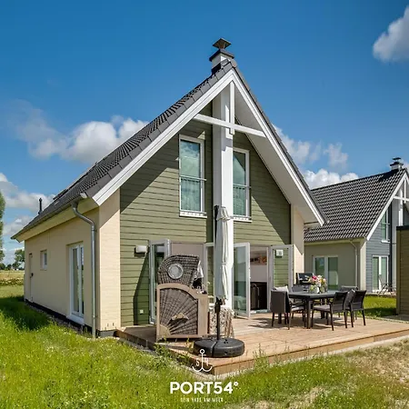 Storchennest Holiday home *